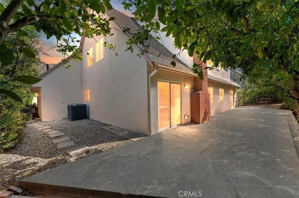 Photo of 770 Libby Dr, Riverside, CA 92507 (MLS # IV26071834)