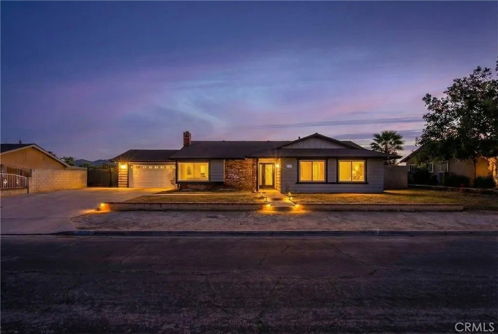 Photo of 11628 Range View, Jurupa Valley, CA 91752 (MLS # CV26034301)