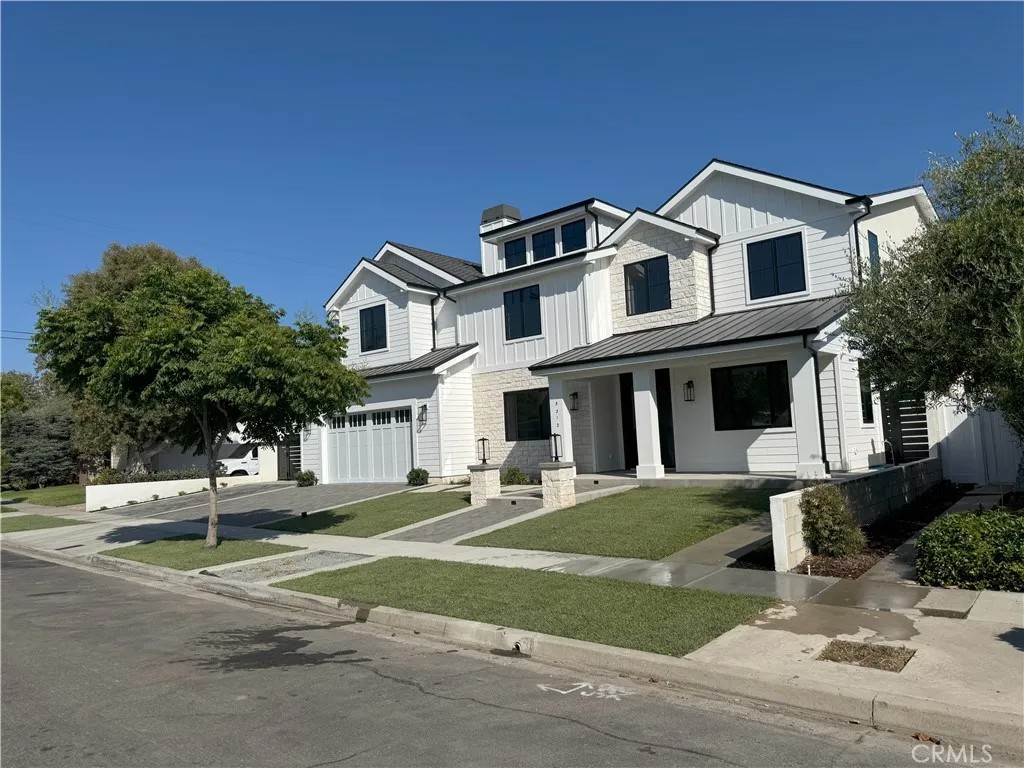 3312 Kenilworth Drive
