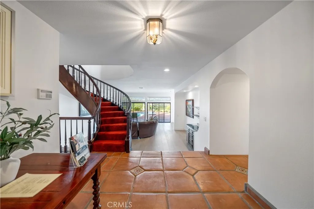 23192 De Anza