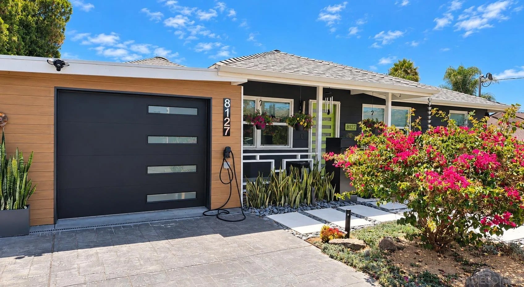 8127 Golden Ave