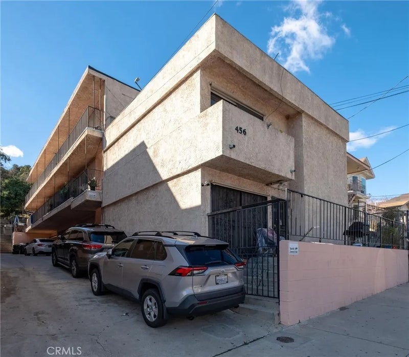 456 Solano Avenue