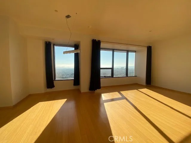 1100 Wilshire Boulevard 2601