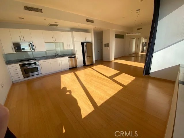 1100 Wilshire Boulevard 2601