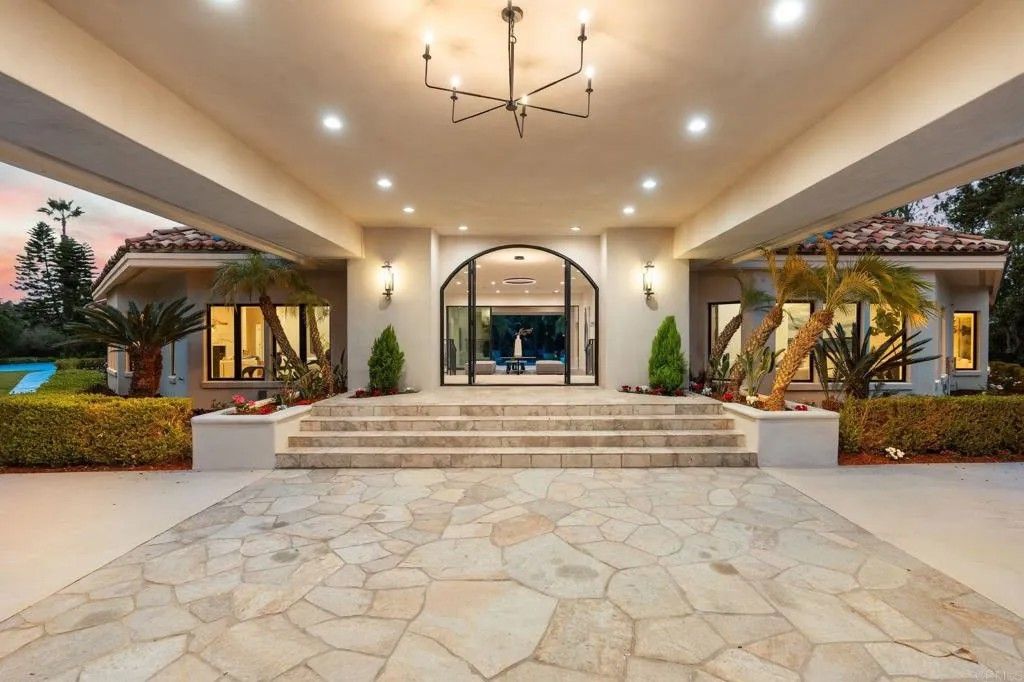 Photo of 4647 Rancho Reposo, Del Mar, CA 92014 (MLS # NDP2601240)