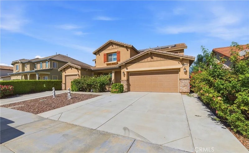 6111 Peregrine Drive