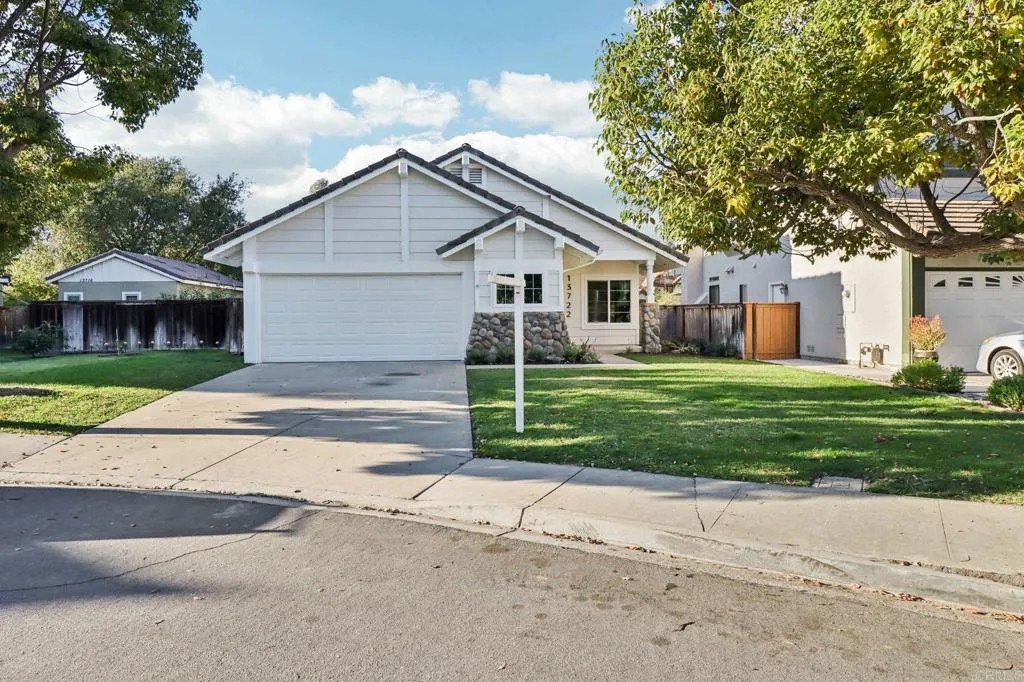 13722 Stoney Gate Place