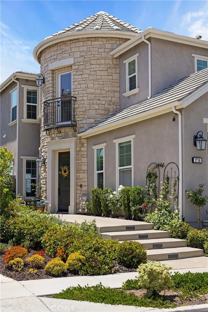 1716 Sonora Creek