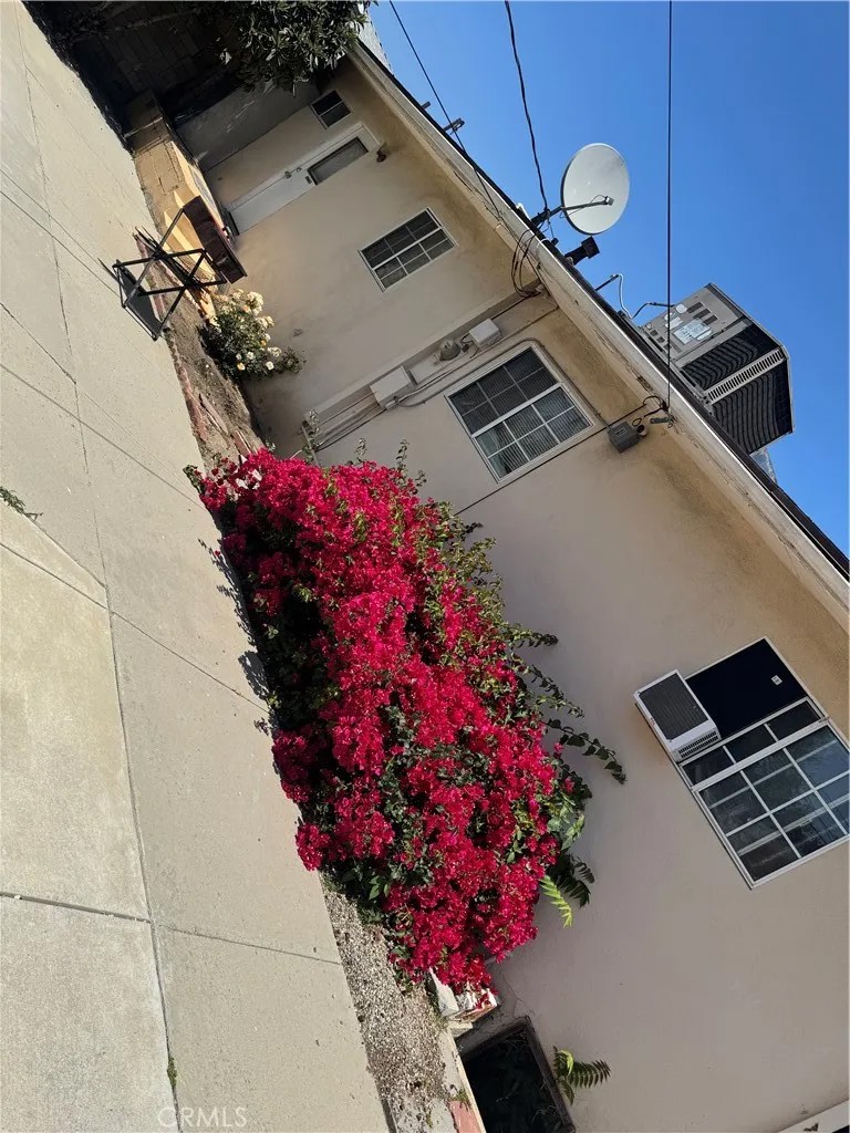 638 Salem Street