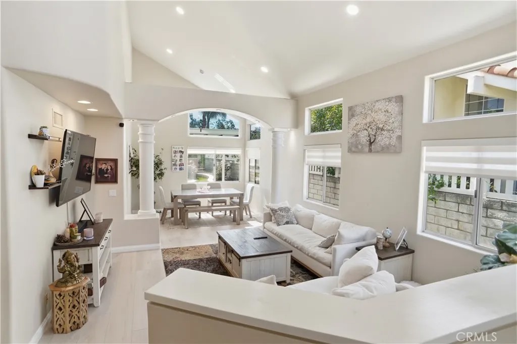 25550 Longfellow Place