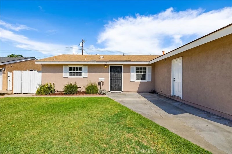 1360 S Fremont