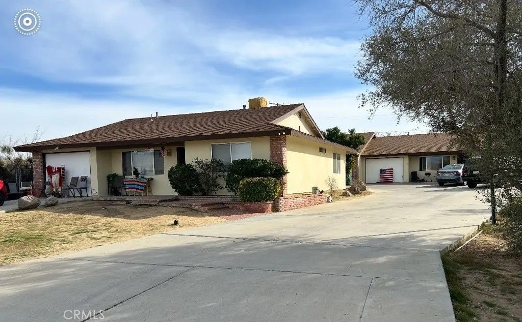 Photo of 57393 Lupine Drive, Yucca Valley, CA 92284 (MLS # SW26070477)