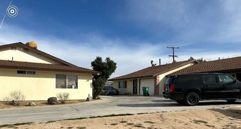 Photo of 57393 Lupine Drive, Yucca Valley, CA 92284 (MLS # SW26070477)