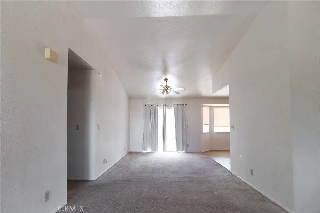 Photo of 32303 Sapphire Road, Lucerne Valley, CA 92356 (MLS # TR26089581)