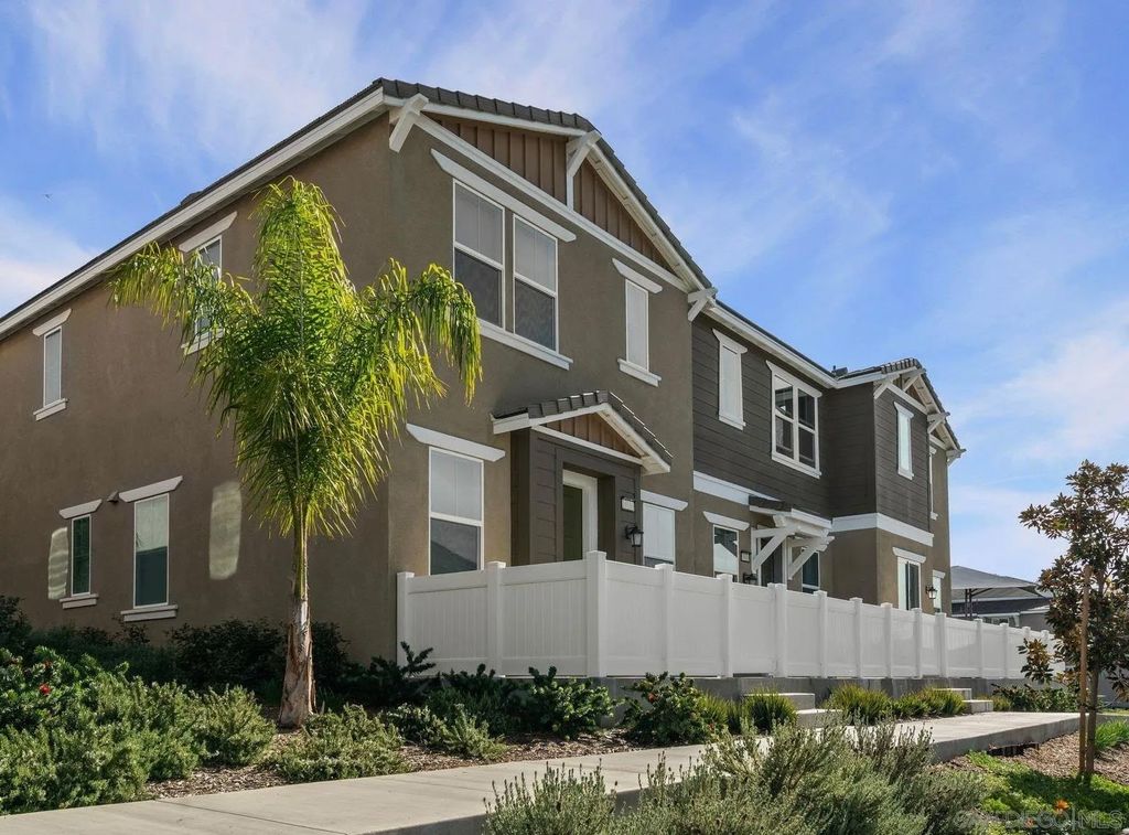 Photo of 36351 Elizabeth Ln, Unit 10103 Ln, Wildomar, CA 92595 (MLS # 250044802)