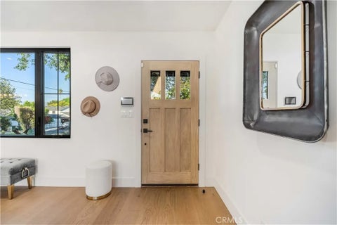 Tiny photo for 5525 Wortser Avenue, Sherman Oaks, CA 91401 (MLS # SR26217089)