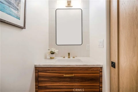 Tiny photo for 5525 Wortser Avenue, Sherman Oaks, CA 91401 (MLS # SR26217089)