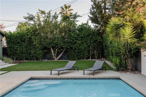 Tiny photo for 5525 Wortser Avenue, Sherman Oaks, CA 91401 (MLS # SR26217089)