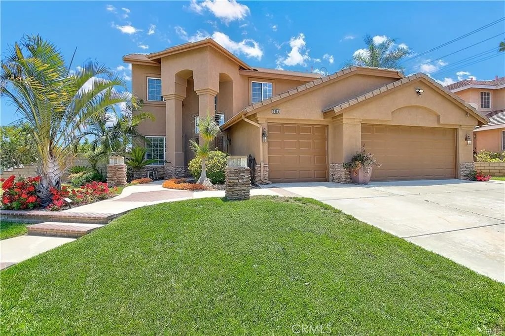 3065 S Buena Vista