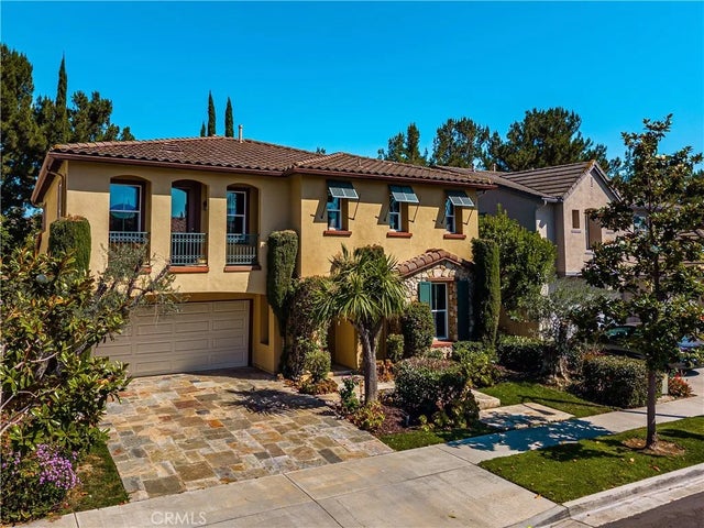 6 Thorn Hill, Irvine