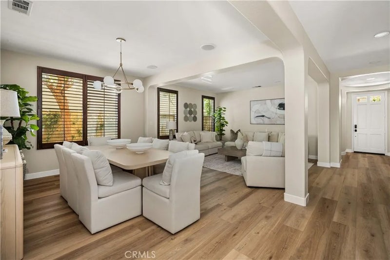 6 Thorn Hill