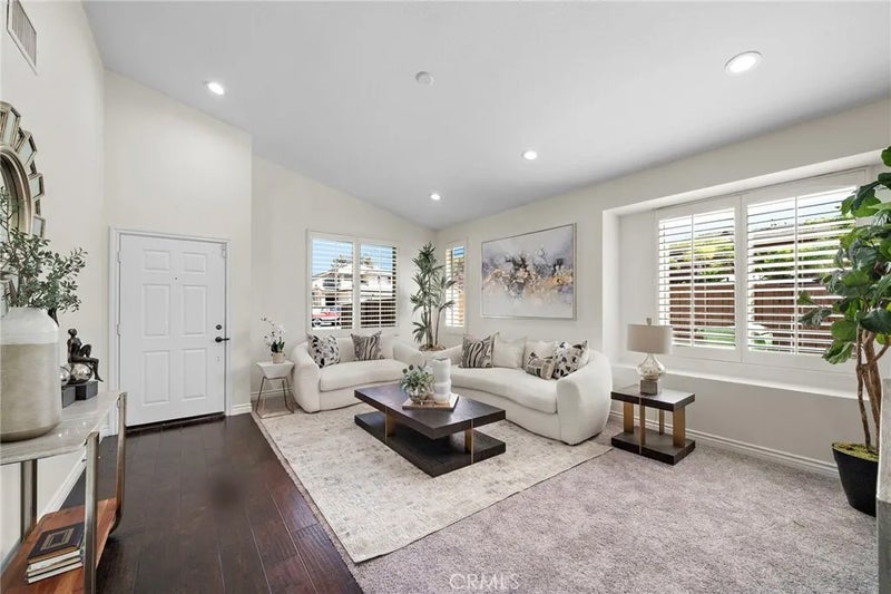 974 Silvercreek Road