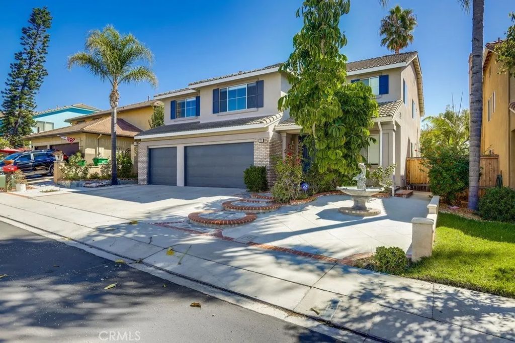 Photo of 65 Declaration Place, Irvine, CA 92602 (MLS # NP25241554)