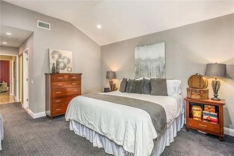 Tiny photo for 21055 Carob Ln, Mission Viejo, CA 92691 (MLS # IG25237927)