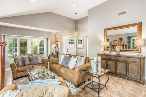 Tiny photo for 21055 Carob Ln, Mission Viejo, CA 92691 (MLS # IG25237927)