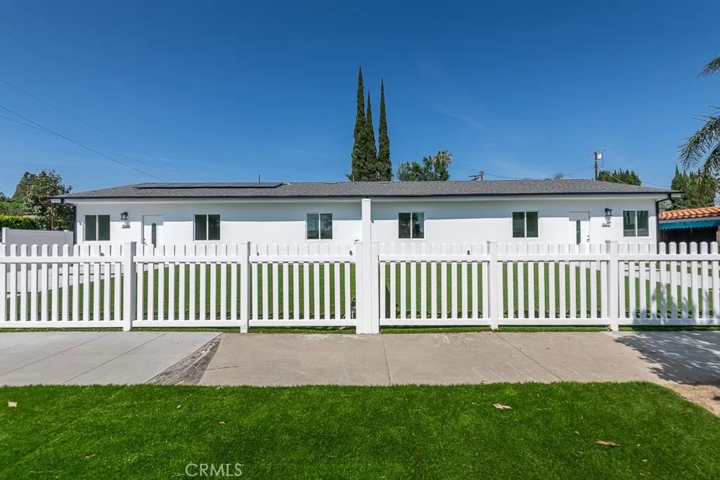 19453 Strathern Street