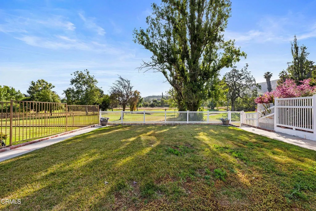 5935 Lake Lindero Drive