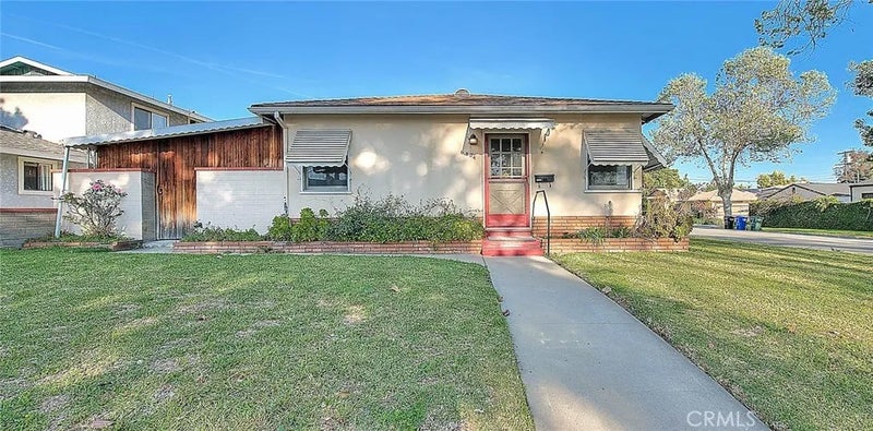 5804 Primrose