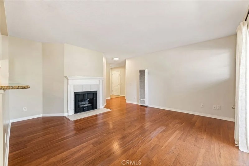 1401 N Greenbrier Road 202