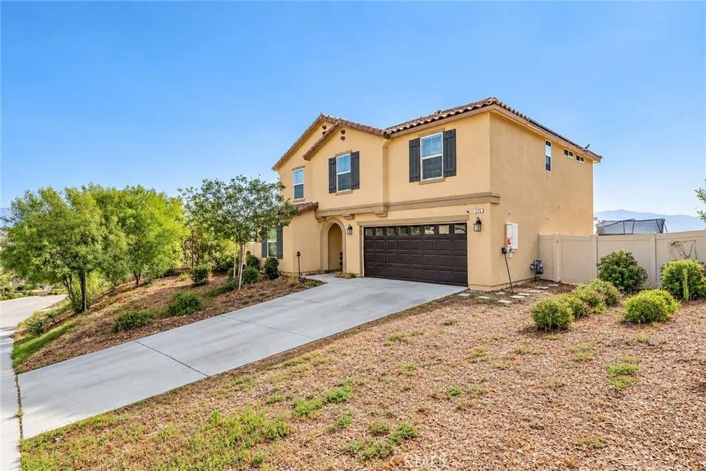 Photo of 515 Qeweewish AVE, San Jacinto, CA 92582 (MLS # IV26209258)