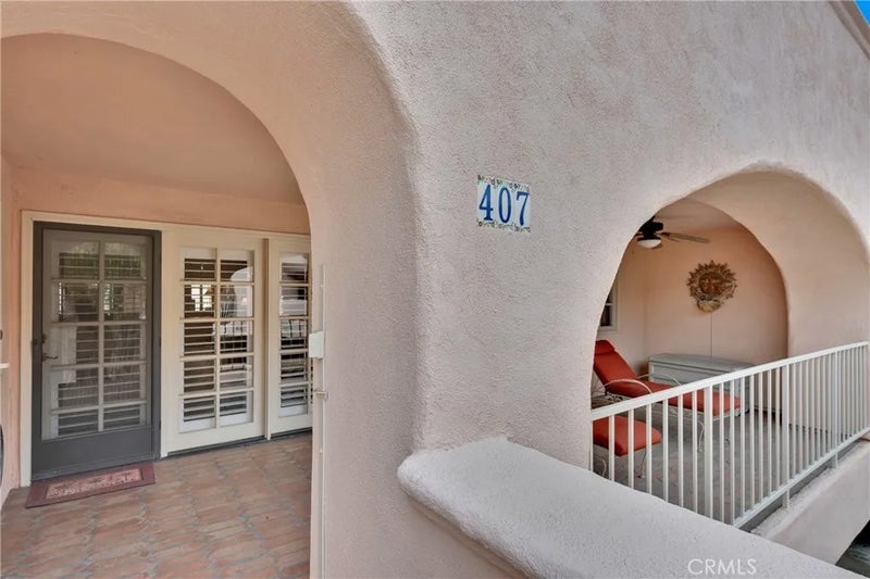 500 E Amado Road 407
