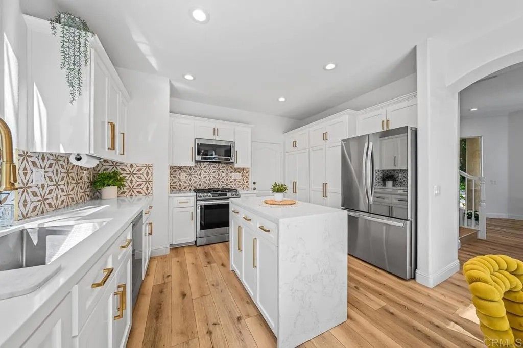 Photo of 7161 Tanager Drive, Carlsbad, CA 92011 (MLS # NDP2602093)