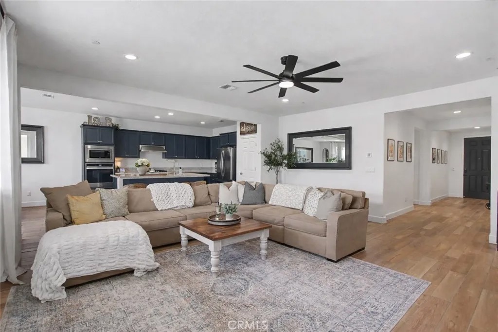 13195 Ridgewood