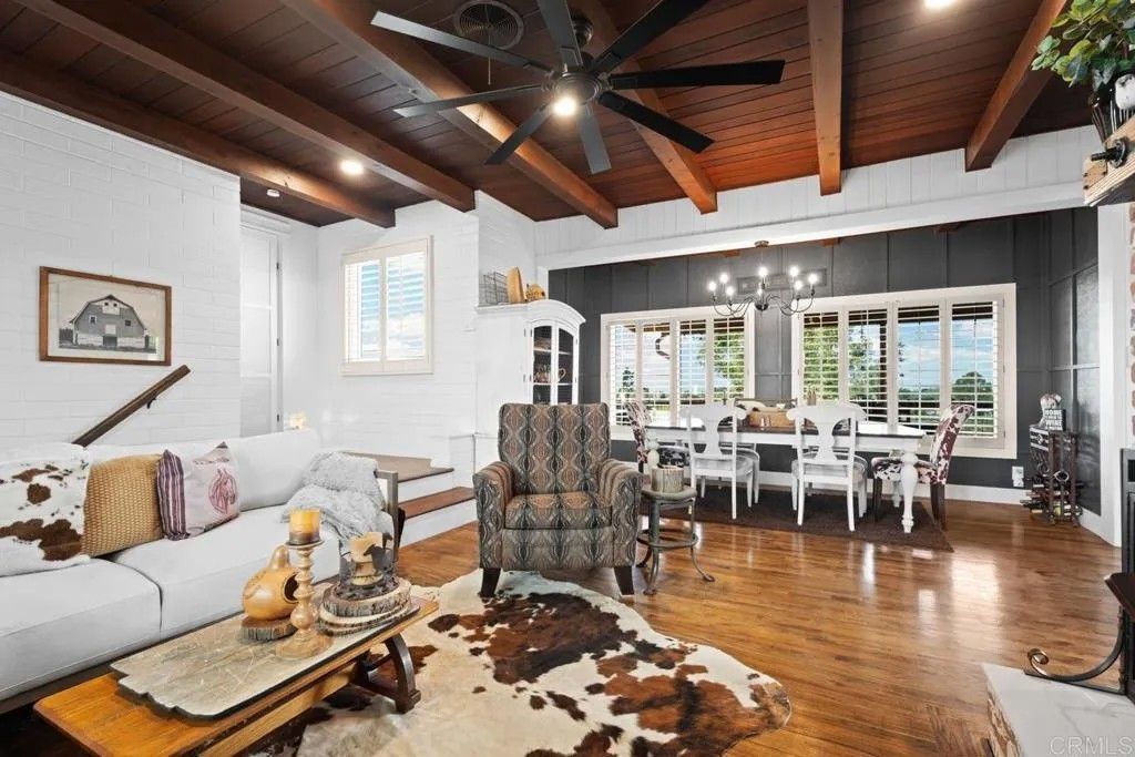 Photo of 812 Sharon Way, El Cajon, CA 92020 (MLS # PTP2602631)