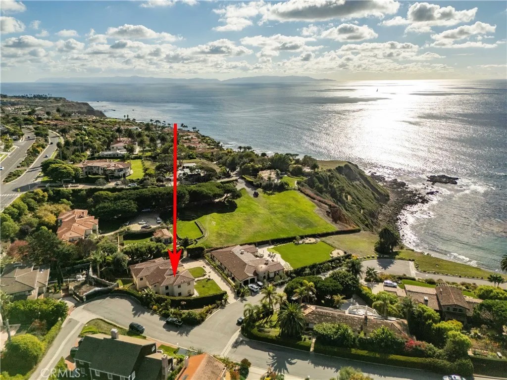 3004 Paseo Del Mar