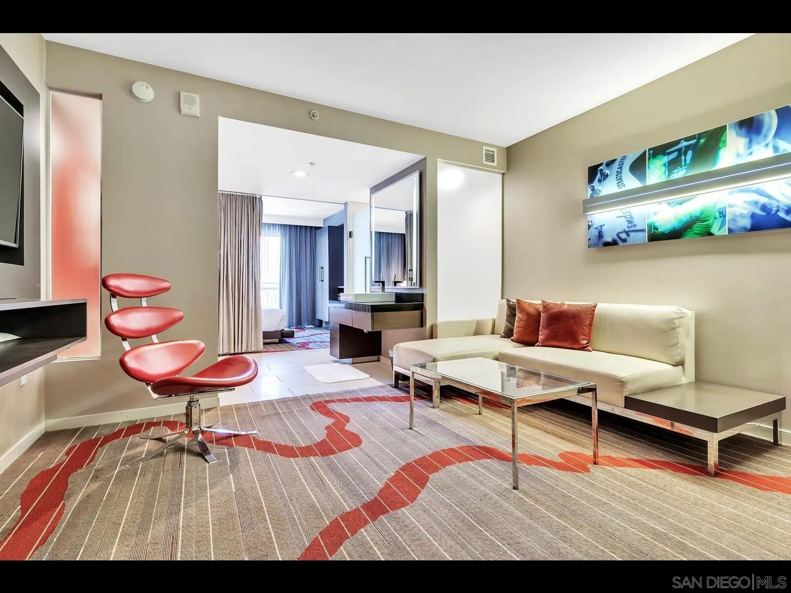 207 5th Ave 544