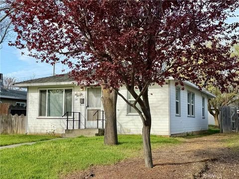 Photo of 145 S Sonoma Street, Willows, CA 95988 (MLS # SN26041603)