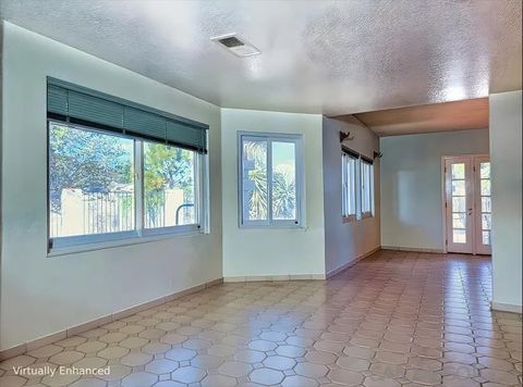 Tiny photo for 449 Avenida Abajo, El Cajon, CA 92020 (MLS # 250042381)