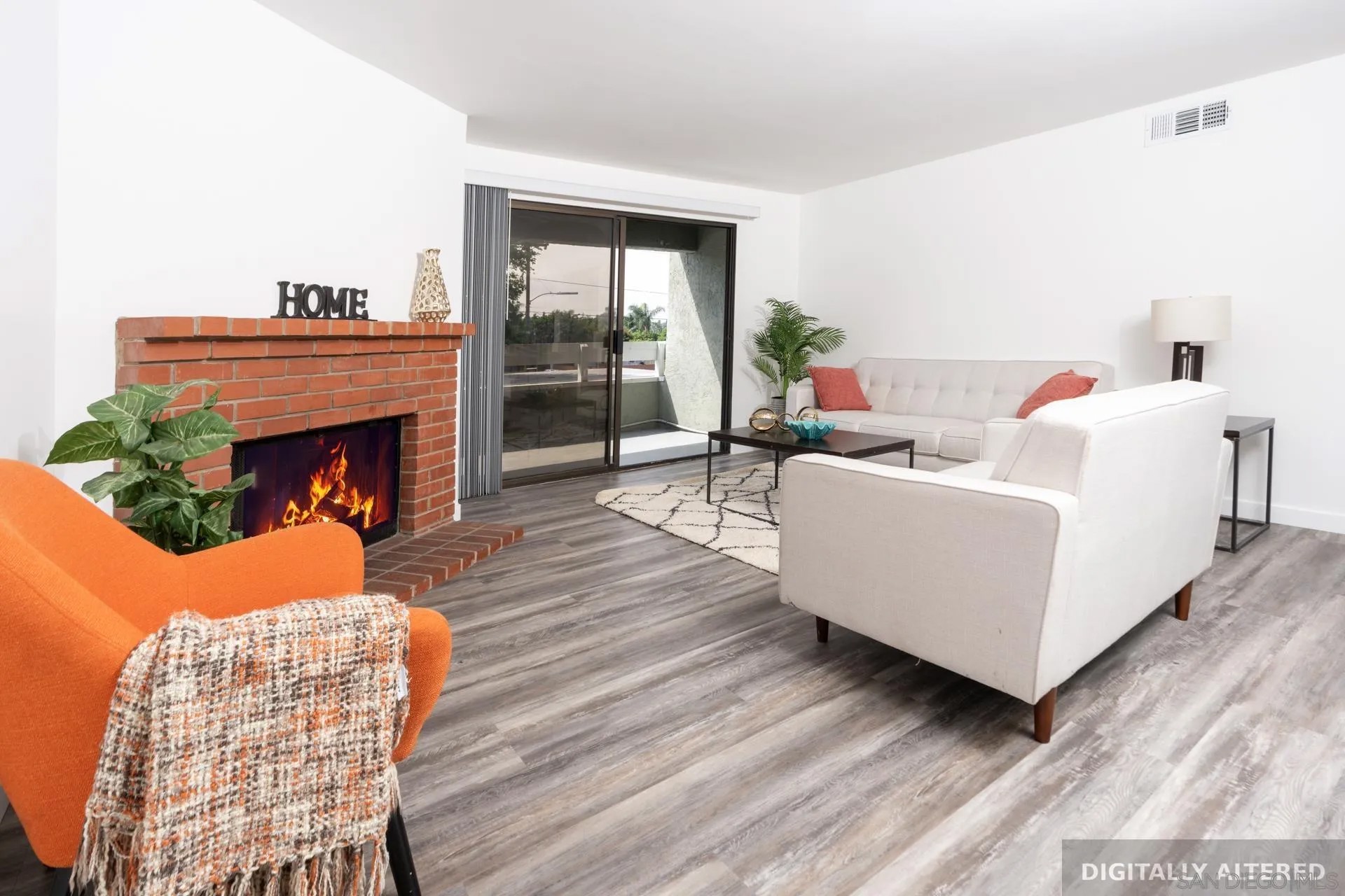 1040 E Washington Ave 30