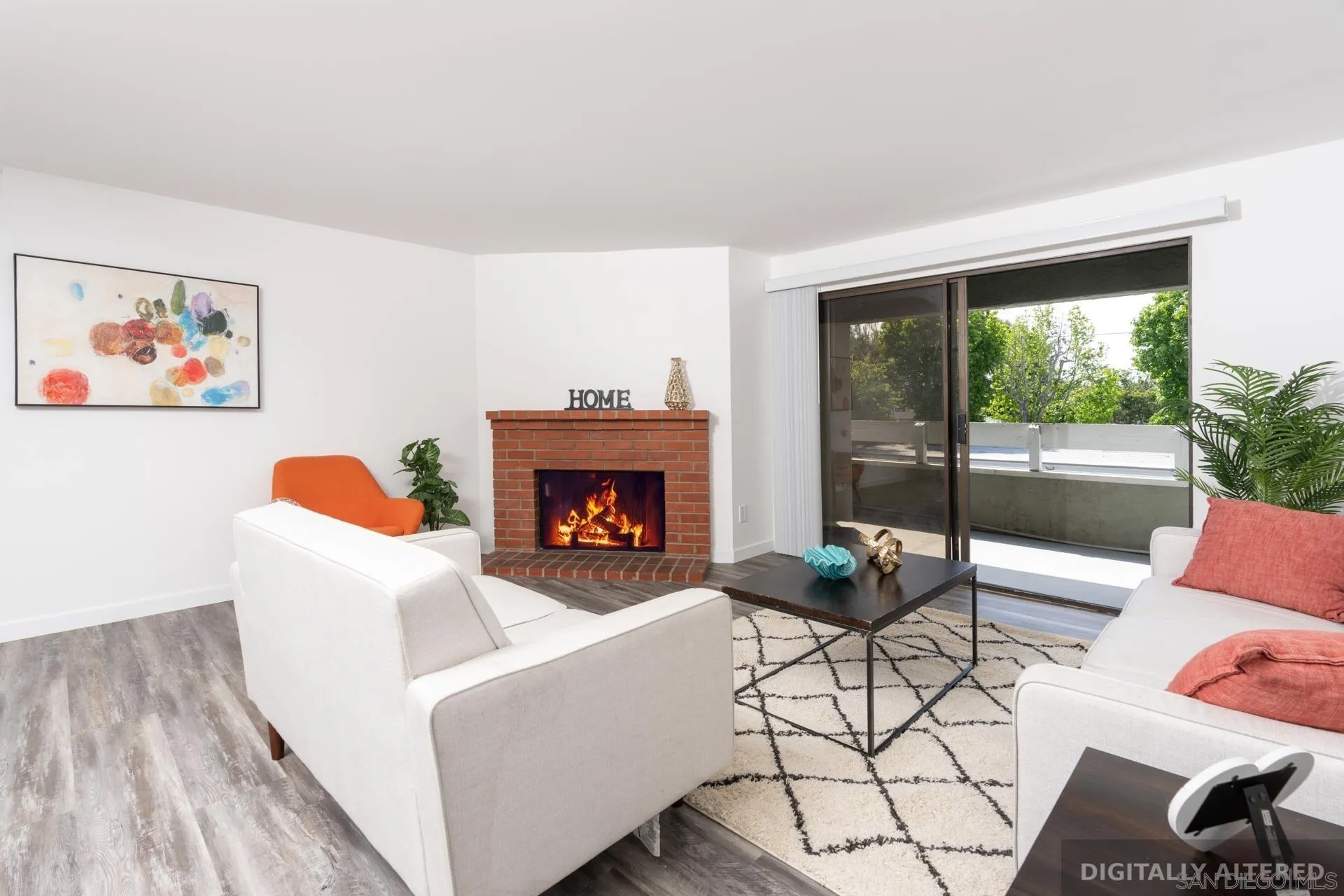1040 E Washington Ave 30
