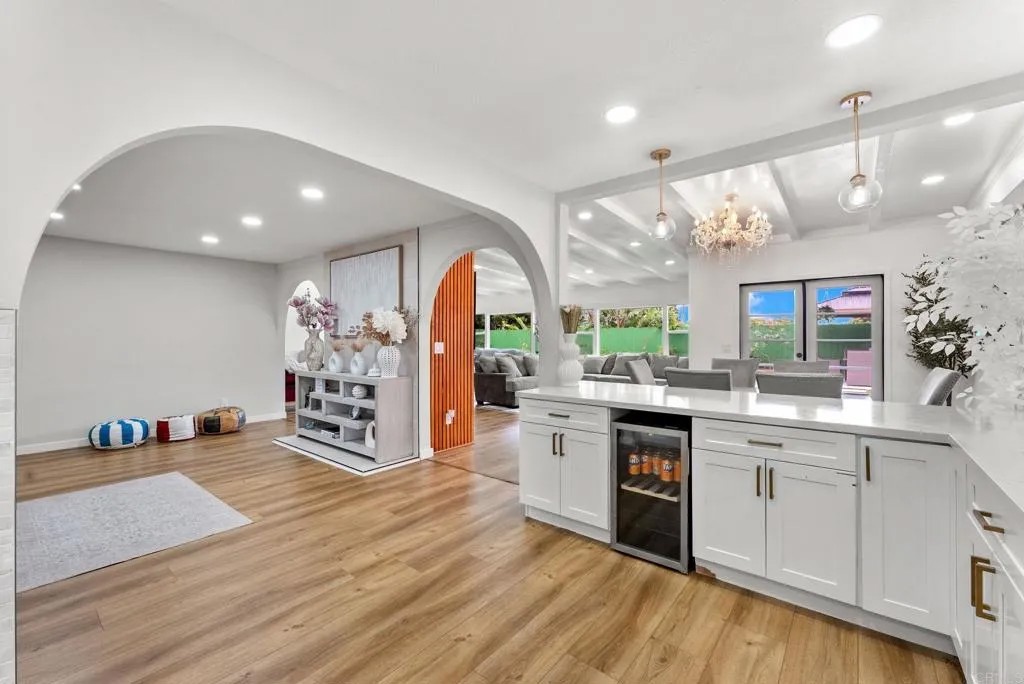 4055 Mount Albertine Avenue