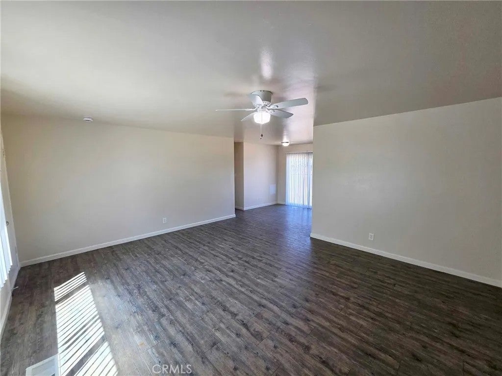 822 Walnut