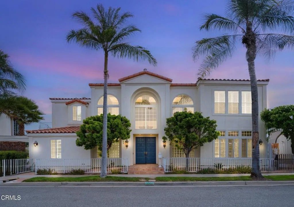 Photo of 2000 Peninsula Road, Oxnard, CA 93035 (MLS # V1-35203)