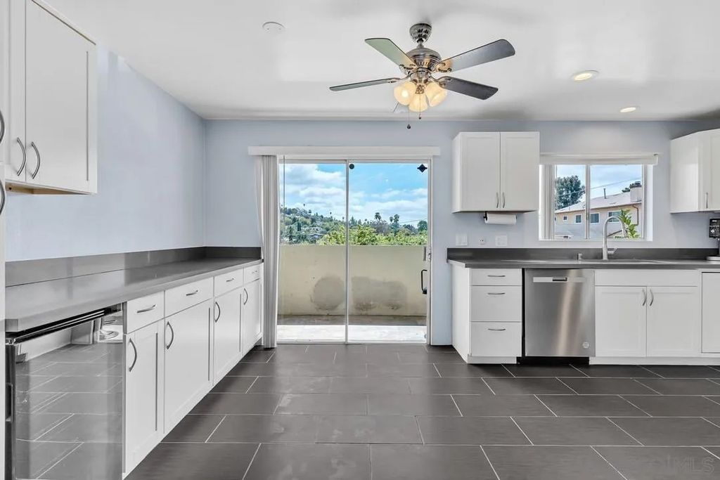 Photo of 806 E 4Th Ave #8, Escondido, CA 92025 (MLS # 250043763)