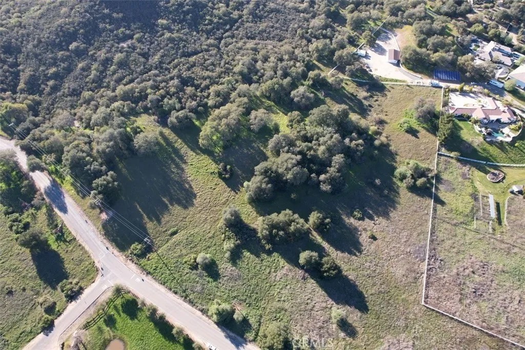 0 Tenaja Road