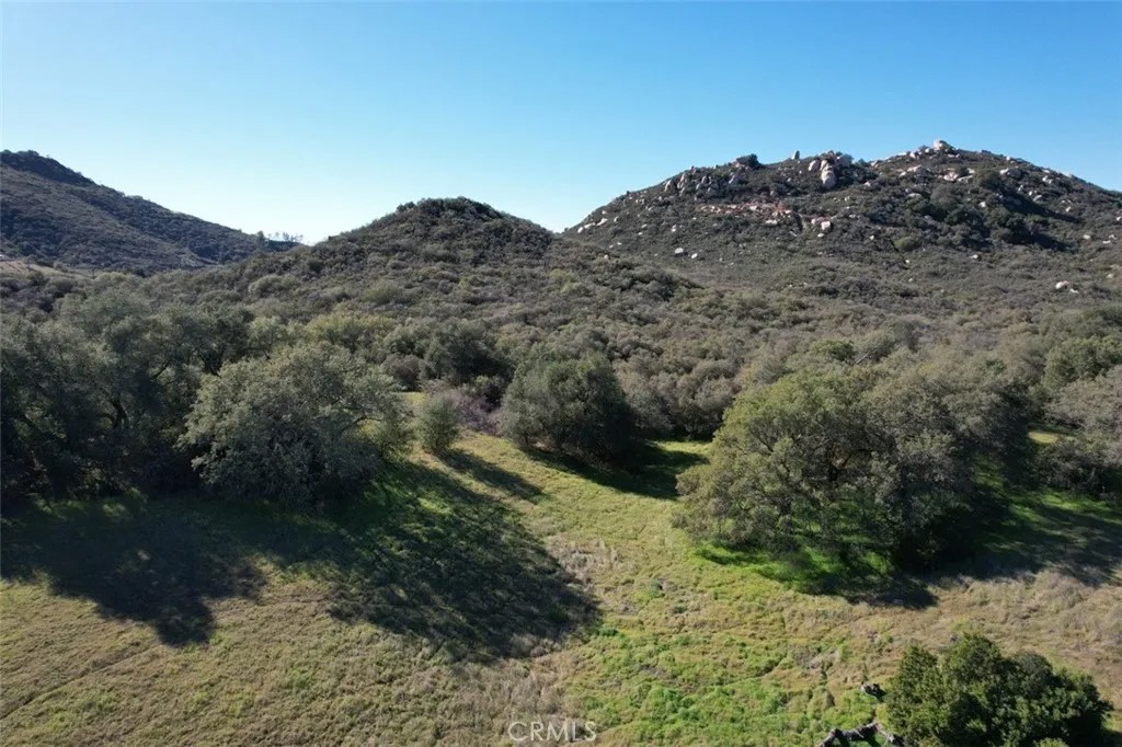 0 Tenaja Road